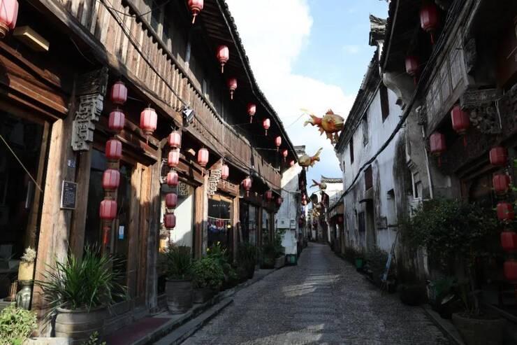 硅藻泥和乳胶漆涂料哪个更环保-专业在线问答平台